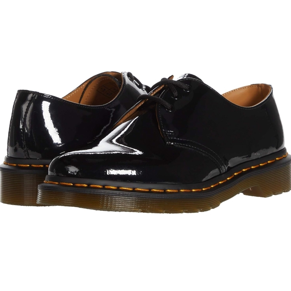 Black Patent Leather Lace-Up Shoes